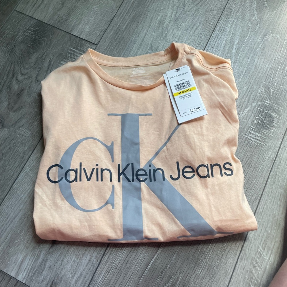 Calvin Klein Peach T-Shirt